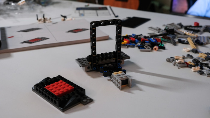 Der Kopf wird gebaut. (Bild: Oliver Nickel/Golem.de)